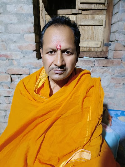 ADVOEY0BXTPG_NIRANJAN_KUMAR_ADVOCATE_ChIJ2dsA3gL58TkRFar0vbLices_3