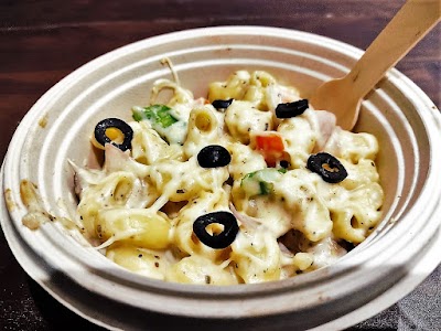 BAKE08ZLZB77_Pizzeria_ChIJXc7FDWsr8jkRbm_49Vow2H0_2