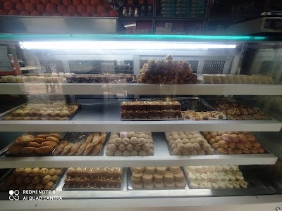 BAKE2ROVD61K__________________________________________________2_ChIJKVFHHgAx8jkRo4nD9ZDDdwY_2