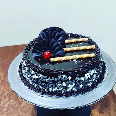 BAKE5V8AMDSN_The_Celebration_Store_ChIJtUakJMoX8jkRb1LRxoWfcVA_2