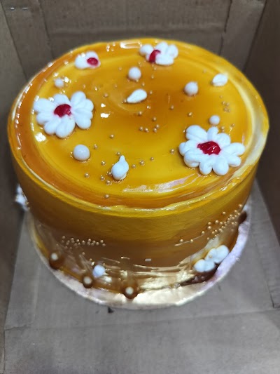 BAKE5YD6FS2B_Radha_ice-cream___cake_shop_ChIJu_-xxAMj8jkRSO4mQGu2C1Y_1