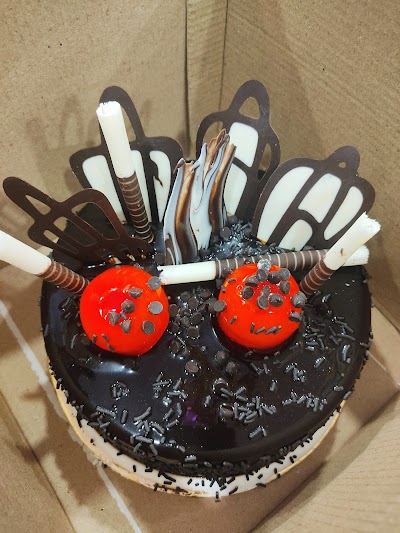 BAKEAD5M73G0_THE_CAKE_CORNER_ChIJT1VIoGdD8jkRwySGgco1wuU_4