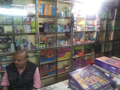 BAKEDISVRYN5_Nevidita_Pay_Phone_And_General_Store_ChIJ0UQIfDYj8jkRLjIz8aGQJaE_2