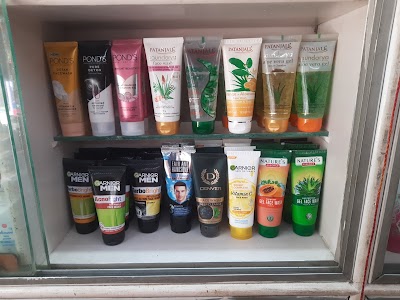 BAKEDISVRYN5_Nevidita_Pay_Phone_And_General_Store_ChIJ0UQIfDYj8jkRLjIz8aGQJaE_4