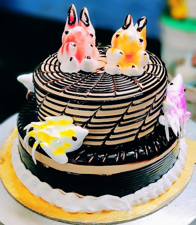 BAKEECYN9DMH_DINESH_BAKERY_ChIJaVcFqEgF8jkRYhHfIu-FWXo_5