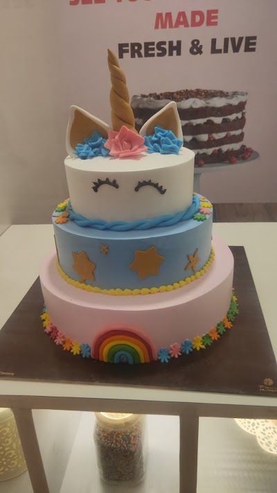 BAKEEWDRHVIL_7th_heaven_Mokama_ChIJkyLxOgFt8jkRVBrzukzhswk_10