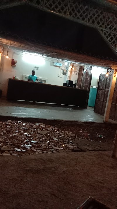 COFFBXISSHAG_THE_CAFE_ChIJr7XTAnMF8jkRIEOHZc7_ByA_4