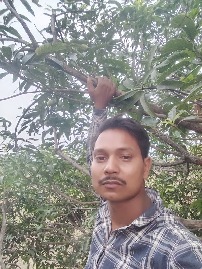 COFFM46HK1Z3_Samosa_dukan_store_ChIJeSO5JwDV8zkRnI21iwIwRTQ_5