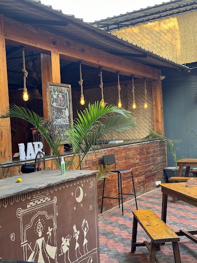 COFFX75V7TK3_Baithaki_Cafe_ChIJfVD-QSkb8jkRT9IKL8GnQbo_5