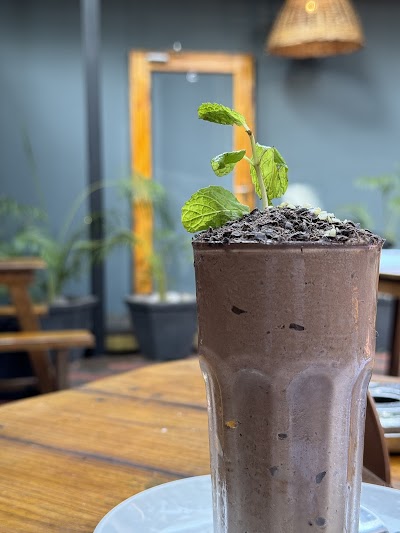 COFFX75V7TK3_Baithaki_Cafe_ChIJfVD-QSkb8jkRT9IKL8GnQbo_8