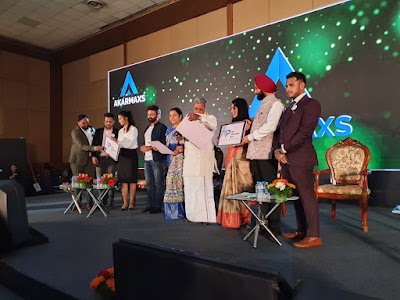 COLL13OZSTM4_RB_Chandra_Paramedical_College_ChIJob_GjEcr8jkR_E8OJbvMAEU_8