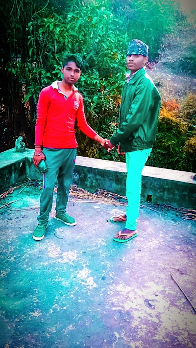 COLLKUX5P5AD_R._Lal_Chanan_High_School_Lakhochak_ChIJoTQxEHYk8jkRBud-Hyz2lkw_6