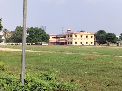 COLLOWRYAGZ5_gd_college_ChIJVVVVFVoF8jkRg18GzAq5ops_10