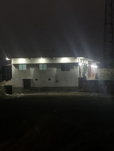 COLLSNO7EQTQ_Day_to_Day_Supermarket_Amrath_ChIJK8CFH1gp8jkRkFnyFKRKbRE_3