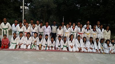 DANCE2UEU38N_Kalyan_Kendra_ChIJlVuZlbUa8jkR4CyafAoRVd4_1