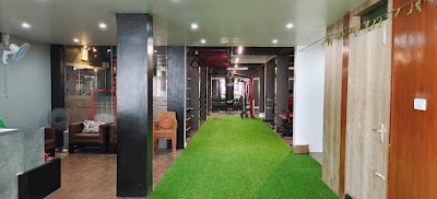 DANCEEO53TME_SMB_FITNESS_GYM_ChIJW9YWjIob8jkRYTV1RGy_KWY_3