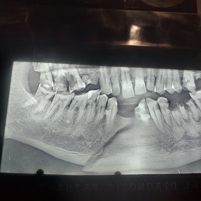 DENTOV8BNYID_Vishwanath_Oro_Dental_Care_ChIJdeRSgE098jkRwlIOlzUQGCY_1