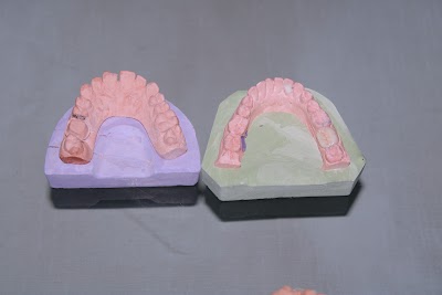 DENTVDFDIW5D_Advance_Dental_Care_-_Dentist___Dental_Surgeon_ChIJ3XTmwiob8jkR6rXLSEj6smk_8