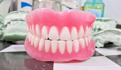 DENTVGSK35MG_ORAL_DENTAL_CLINIC_JAMUI_ChIJLcicGpEr8jkRSwNCvHi96CI_6