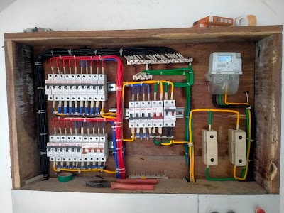 ELEC8LW0YPTJ_Ashraf_Electrician_ChIJp6wRC_zh7TkRcwc3fISHn6c_2