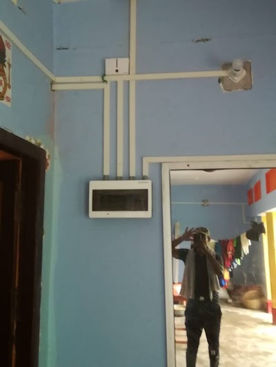 ELEC8LW0YPTJ_Ashraf_Electrician_ChIJp6wRC_zh7TkRcwc3fISHn6c_4