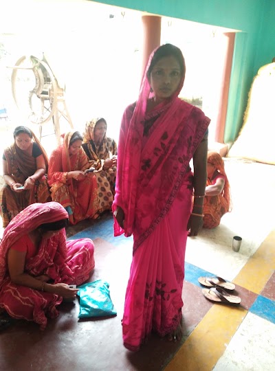 FINAC8E5SGMC_AAHUT_NIDHI_LIMITED_ChIJs0mhAPEb8jkRXXWDm9IZqB4_7