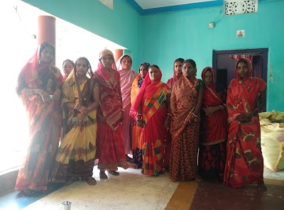 FINAC8E5SGMC_AAHUT_NIDHI_LIMITED_ChIJs0mhAPEb8jkRXXWDm9IZqB4_8