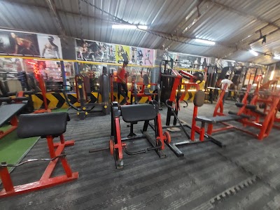 GYM6YTZYP078_Power_House_Gym_ChIJYWYxapD38TkRQRTdmyKjI8Q_2