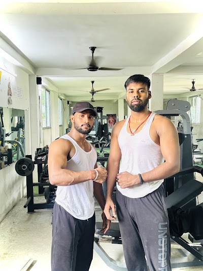 GYM90ISREPO7_Rudransh_Gym_Surajgarha_ChIJEcj2vnYf8jkRSq3bJHMKnRw_6