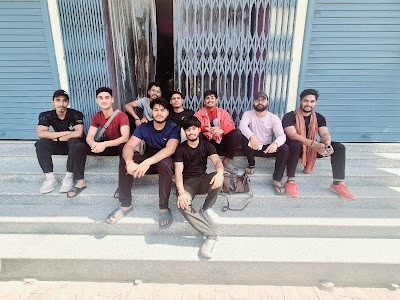 GYMA2G7TN18P_RB_Fitness_ChIJJZykf-Mb8jkRjFKI4z2AgcU_9