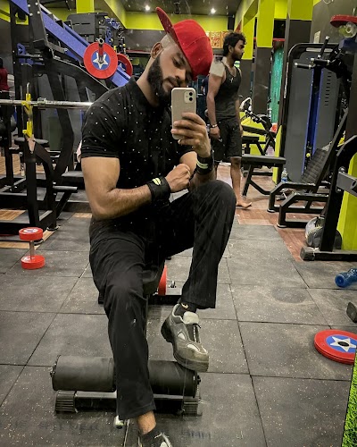 GYME87KL6YEY_Fitness_First_Gym__Sheikhpura_First_Unisex_Gym__ChIJEZQPQ_tB8jkRwu8qasaquMk_3