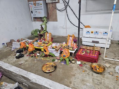 MANF1IQRCPW4_Green_Poultry_Palace_ChIJH6x1dgAj8jkR5HGXr7DX9VY_2