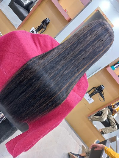 PARL0IPK01B1_Rlaunch_Jamui_salon_ChIJ_XhKjiQr8jkRxBGu1270VDY_9