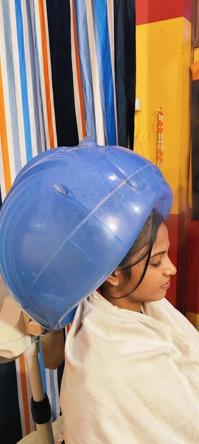 PARL2CC3EUQS_Dulhan_ChIJq4U1CqYj8jkRuyABTAmDpsE_8