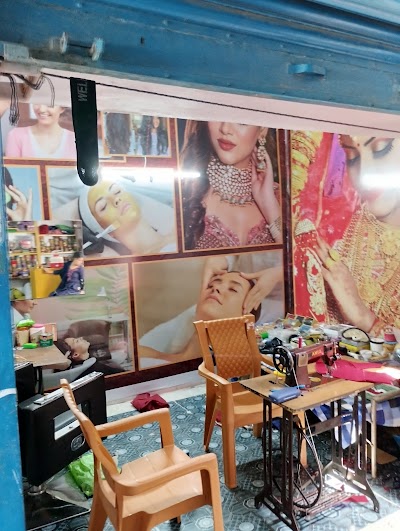 PARL2ZASA3EP_Kour_Boutique_sah_Ladies_Beauty_Parlour_with_Training_centre_ChIJE31-iAYP8jkRhuiOvKC86AI_4