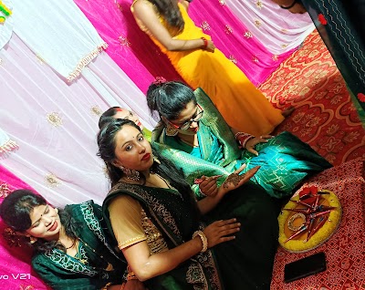 PARL4H034BSL_Just_beauty_ChIJP77ru4Ub8jkR2Qs6BldxYAc_3