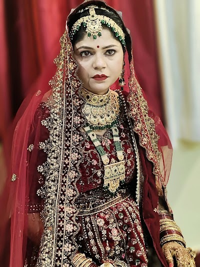 PARL5RXLSWM5_Pink_ladies_beauty_parlour_ChIJuwaeCgAb8jkRDMXvT4wLmzg_1