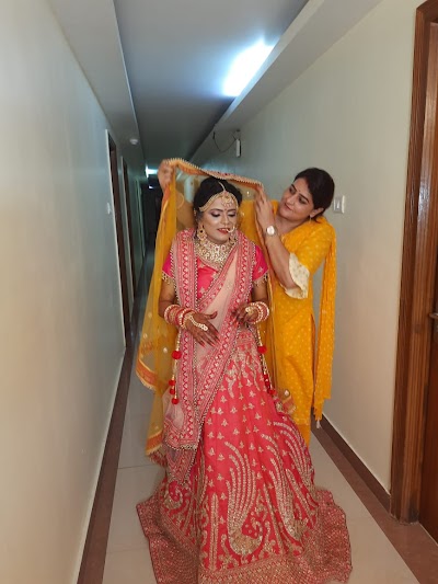 PARLBC6OJ4XM_beautyzone_ChIJAeG2PyYb8jkRjZtYNxMMlww_8