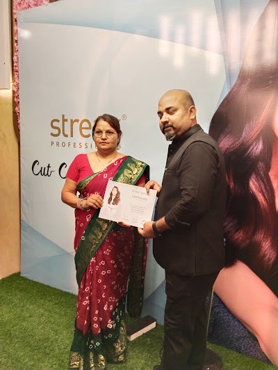 PARLC02QRBXD_gayatri_ChIJ28YzQ8wa8jkRPvKy0DRXxJ4_4