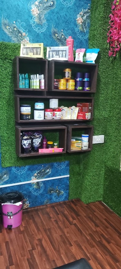 PARLCQUDABFI_Glam_up_Beauty_Parlour___Spa_ChIJ7_3OJZUr8jkR2MkH55df2SE_4