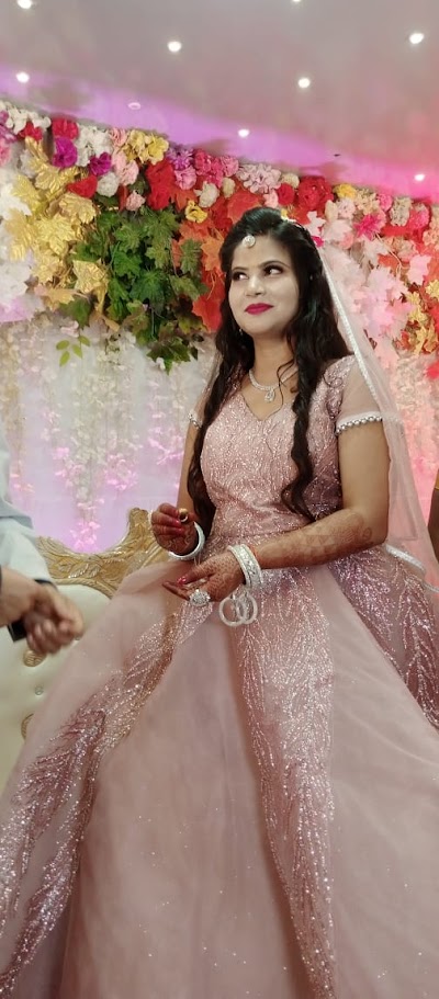 PARLGR17UFNU_Vaishnavi_beauty_parlour_ChIJofn4TABJ8jkR0EZgLFQkX_w_6