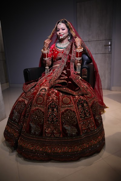 PARLK4GXFFKJ_Naturals_Salon_ChIJcQfEX0Yb8jkRAiNkC2Ir7UY_10