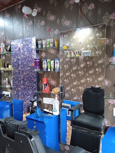 PARLQ2QUKBAE_Sakshi_men_s_parlour_ChIJX0R7Cbwr8jkRimcPb-TRvJI_2