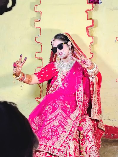 PARLT98SU22V_Aaradhya_Ladies_Beauty_Parlour_and_Training_Center_Ballia_Begusarai_ChIJATvG03D38TkRjr1bOduDsSc_1