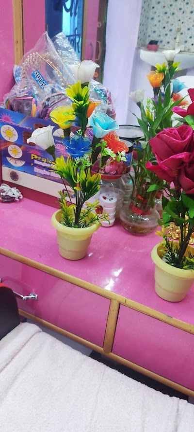 PARLT98SU22V_Aaradhya_Ladies_Beauty_Parlour_and_Training_Center_Ballia_Begusarai_ChIJATvG03D38TkRjr1bOduDsSc_2