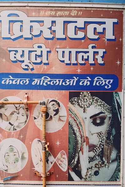 PARLUSOJ0LHA_Krystal_Beauty_Parlour_ChIJr2onMQEj8jkRNGF3OWWs-sc_5