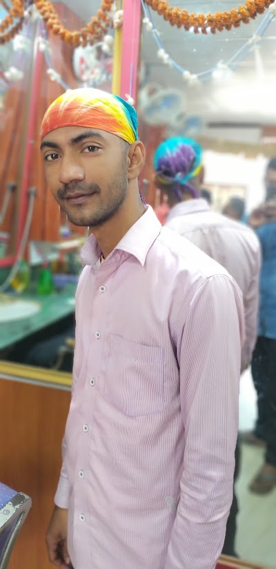 PARLXB5CWBKY_Raj_Parlour_ChIJ60NDFSYb8jkRDFDbZr0oyTo_3