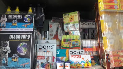 PARLYWQIG1I2_Sanjay_kirana_and_Amul_ice_-_cream_parlour_ChIJqW7m2N4j8jkRmEWZ20irhw8_1