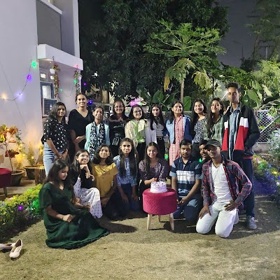 PHAR1T8BAVIA_Dr_Charu_Academy_ChIJW_Nhelcb8jkR3a5NKRdP8bk_2