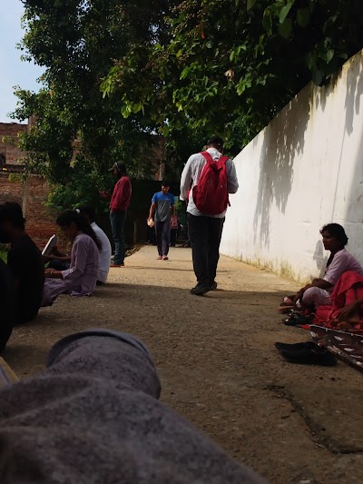 SCHO510M8YC6_GOVT_high_school_hasanpur_lakhisari_ChIJjxNna5Ux8jkRCupeL-L-3lI_5